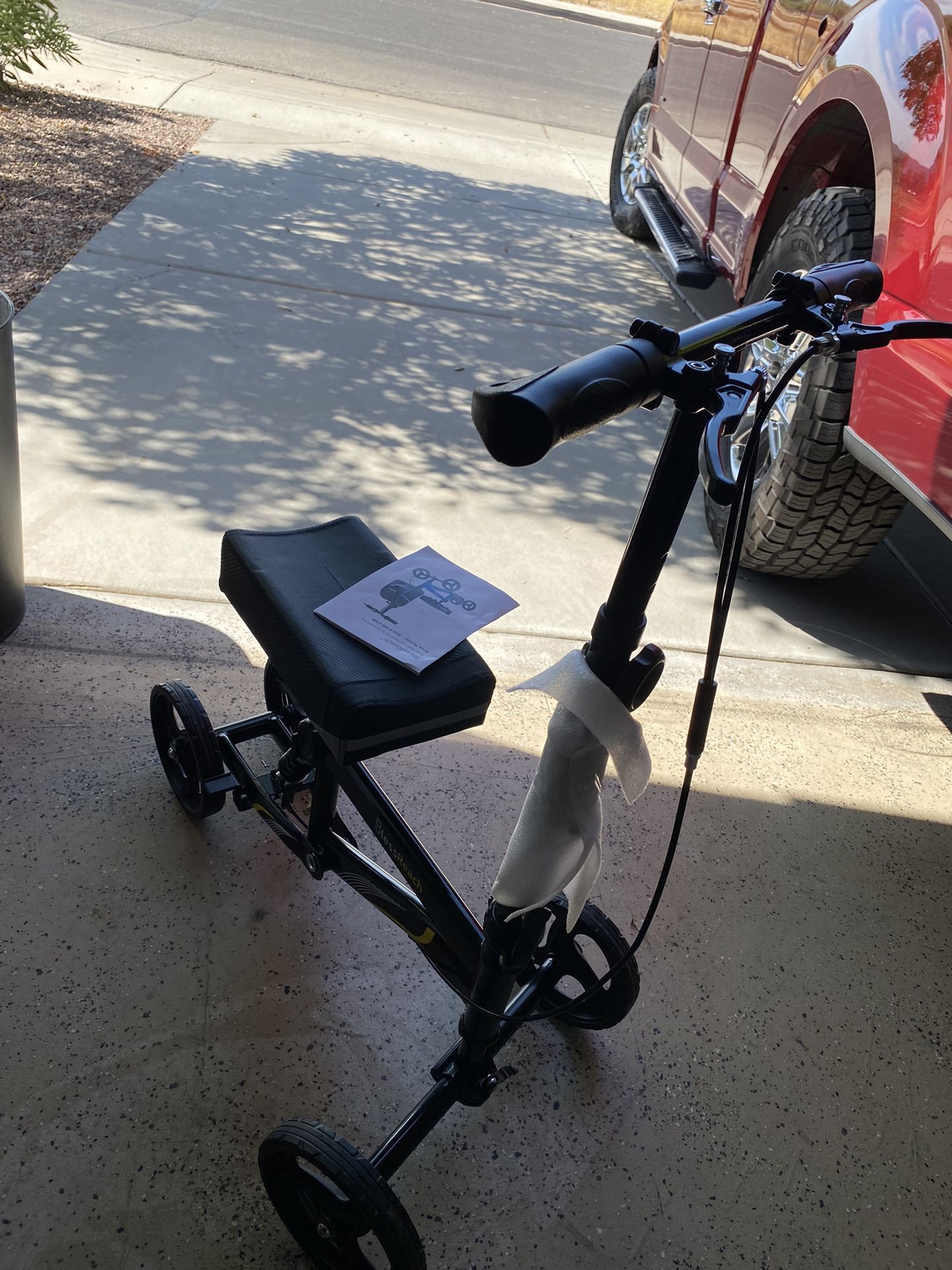 Knee Scooter
