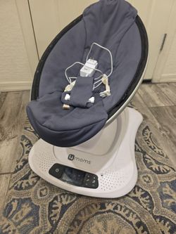 4moms mamaRoo 4 Baby Swing | Bluetooth Baby Rocker with 5 Unique Motions