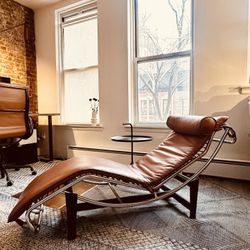 Reclining Lounge Chair