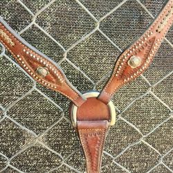 Flashy Tack Set
