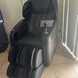 4D Massage Chair 