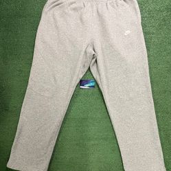 Nike grey fleece sweatpants