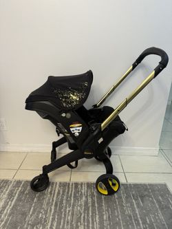Doona Limited Edition Gold