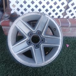 Solo uno Airock 15x7 buenas condiciones usado no cracks $30 obo
