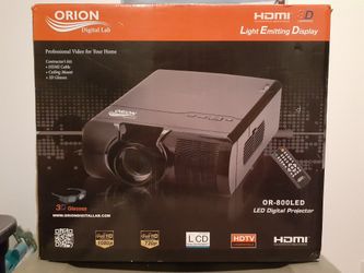 Orion 800 LED digital projector