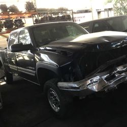 Silverado 6.0 Parting Out 