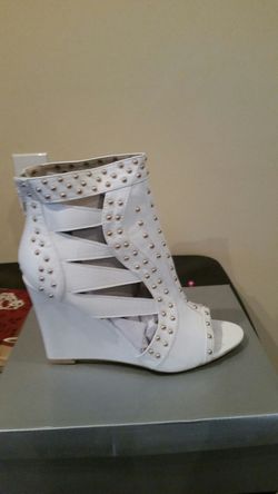 White wedge peep toe sandal