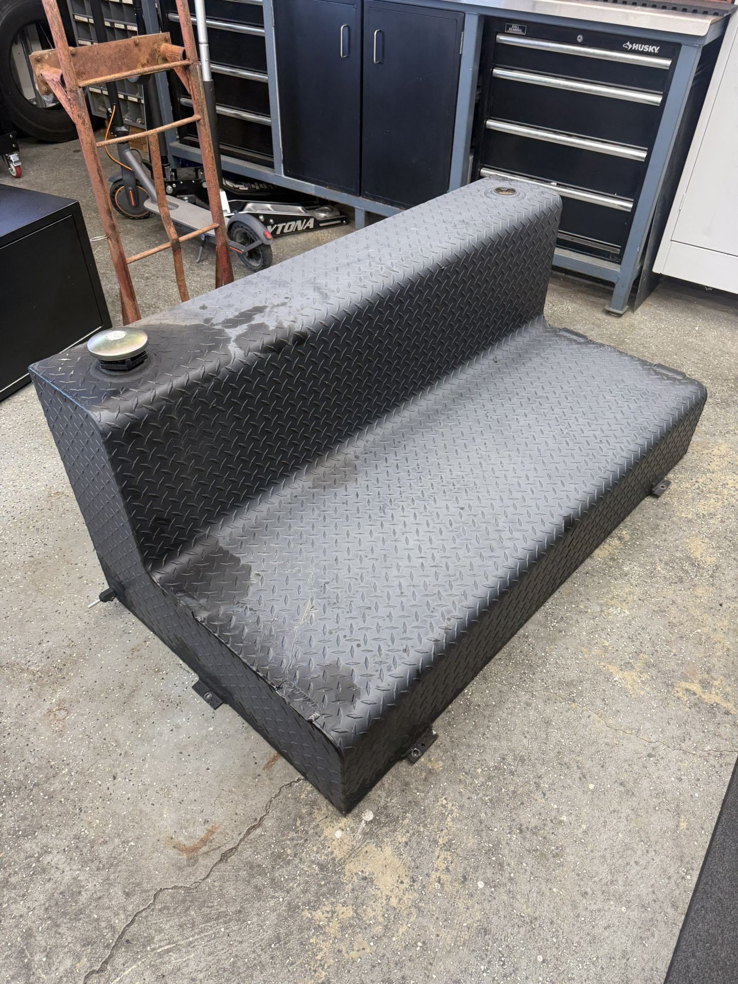 Auxiliary Diesel Fuel Tank