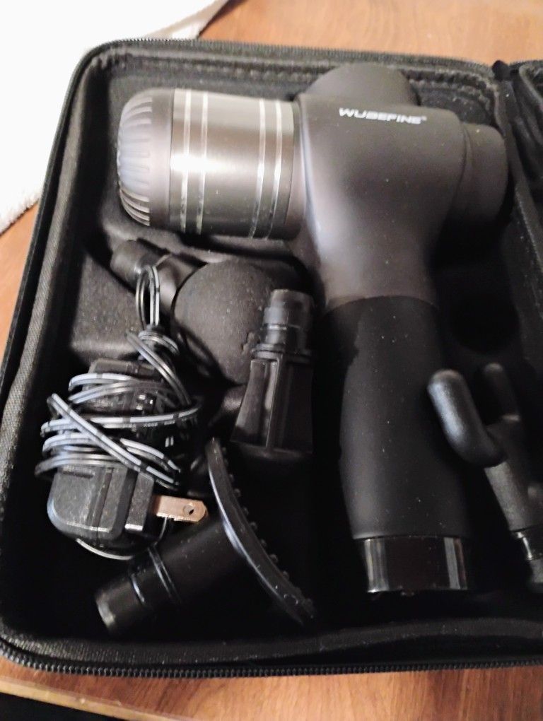 Wubefine Massage Gun