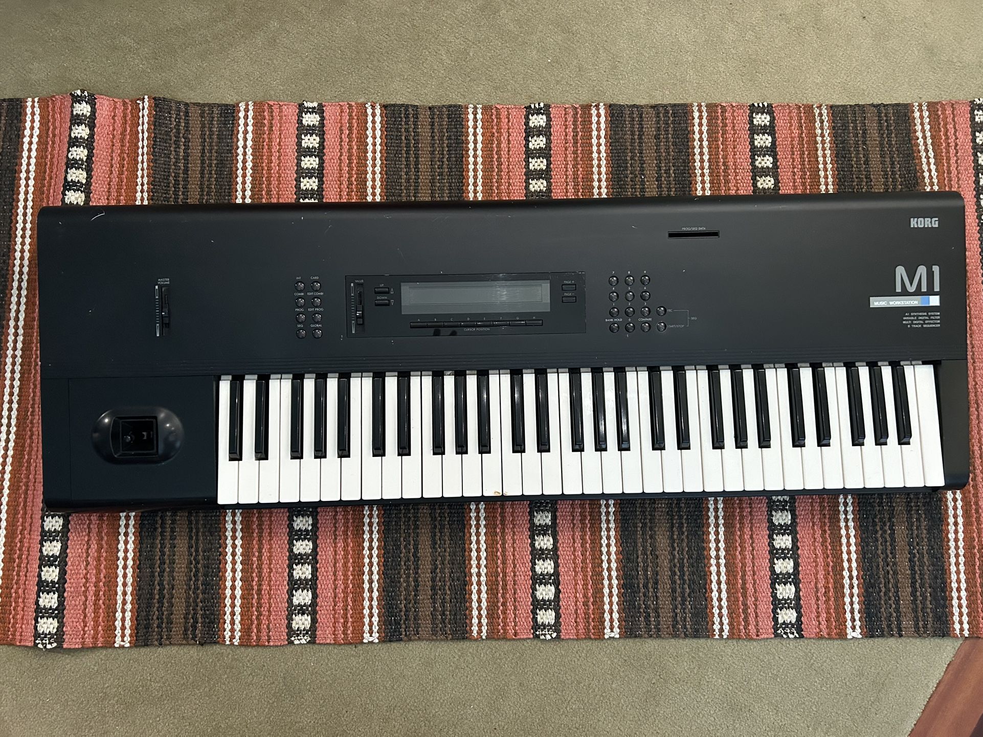 Korg M1 Synthesizer/Sampler