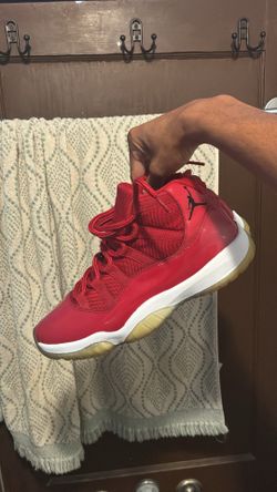 Jordan 11s (win like 96s )