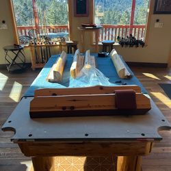 Billiards Pool Table Serv.