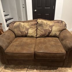 Rustic Deer Loveseat – Marshfield Woodlands