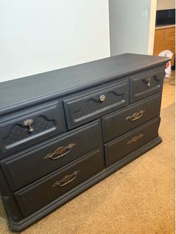 Free Black Dresser