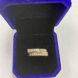 14kt Diamond Ring 