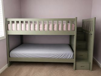 Kids bed