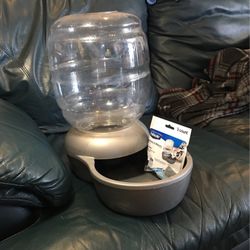 Petmate 2.5gal Replendish Gravity Waterer 