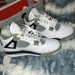 Jordan 4 Seafoams 