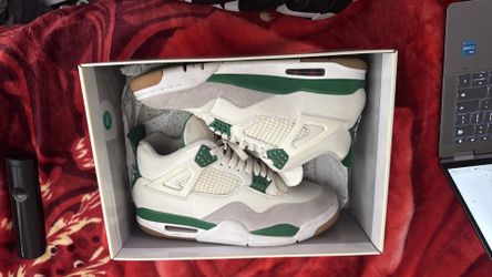 🔥 Jordan 4 Retro SB "Pinegreen"🔥