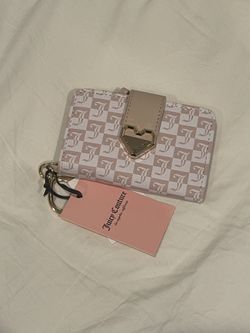 Juicy Couture Beige Wallet 