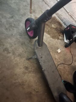 Electric scooter