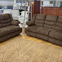 Brown Reclining Living Room Set, Sofa And Loveseat// Delivery Available 