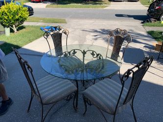 Dining room set