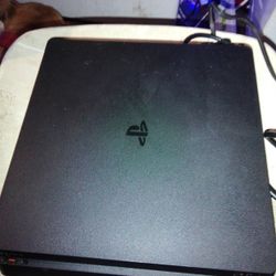 Play Station 4