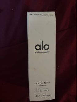 Brand makeup 25-50% off