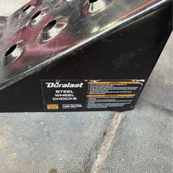 Duralast Steel Wheel Chocks (Pair) – Heavy Duty