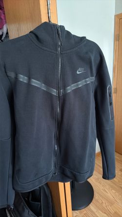 Black Nike Tech Fleece hoodie
