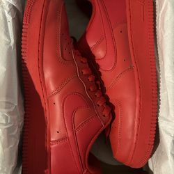Nike Air Force 1 Low Triple Red