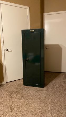 STACK-ON 8 Rifle Gun Cabinet