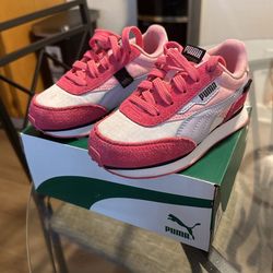 Kids Size 11 Pumas