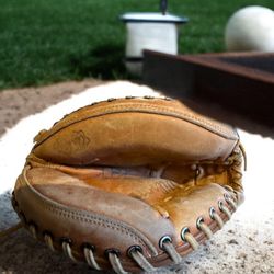 Wilson Baseball Mitt