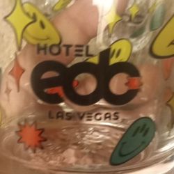Extremely Rare EDC Las Vegas Whiskey Glasses 
