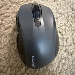 Ergonomic Wireless Mouse