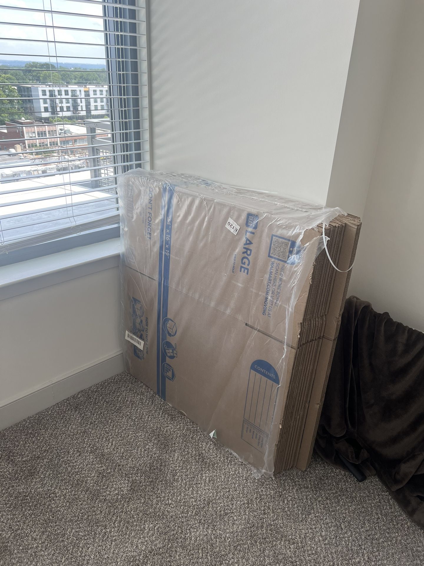 25 Moving And Storage Boxes
