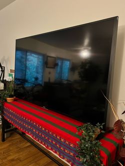 Sony KDL-70W850B 2014