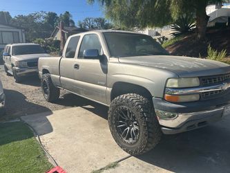 1999 Chevy Silverado 1500 Extended Cab Pickup Truck
