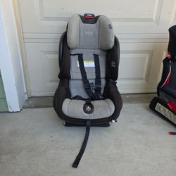 BRITAX CAR SEAT