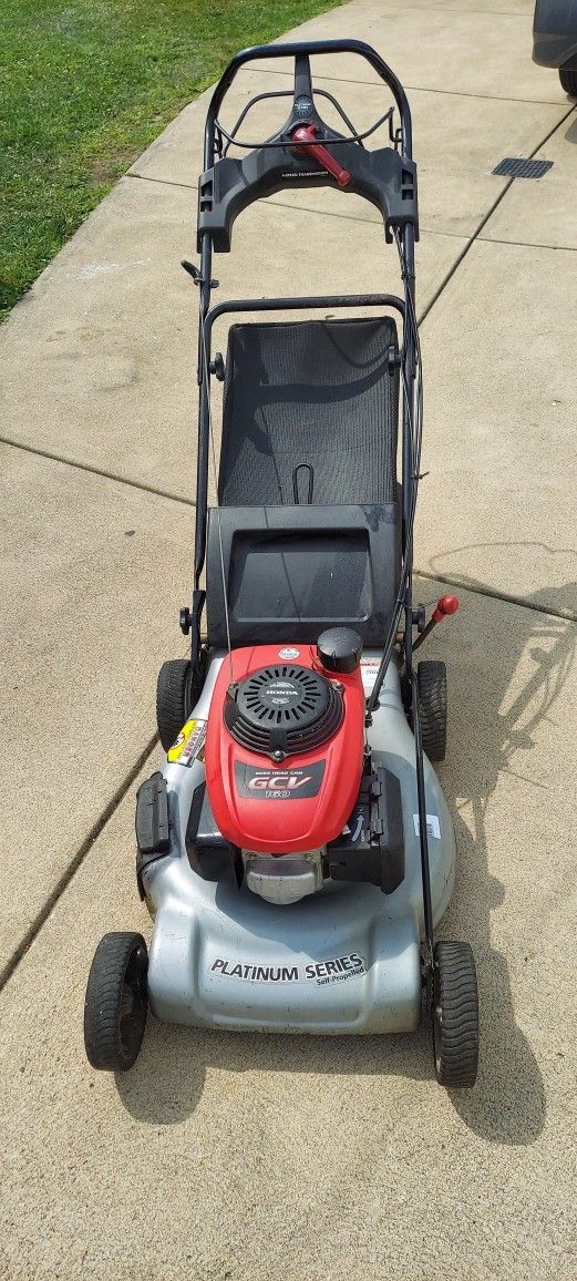 Self Propelled Lawn Mower Honda Platinum