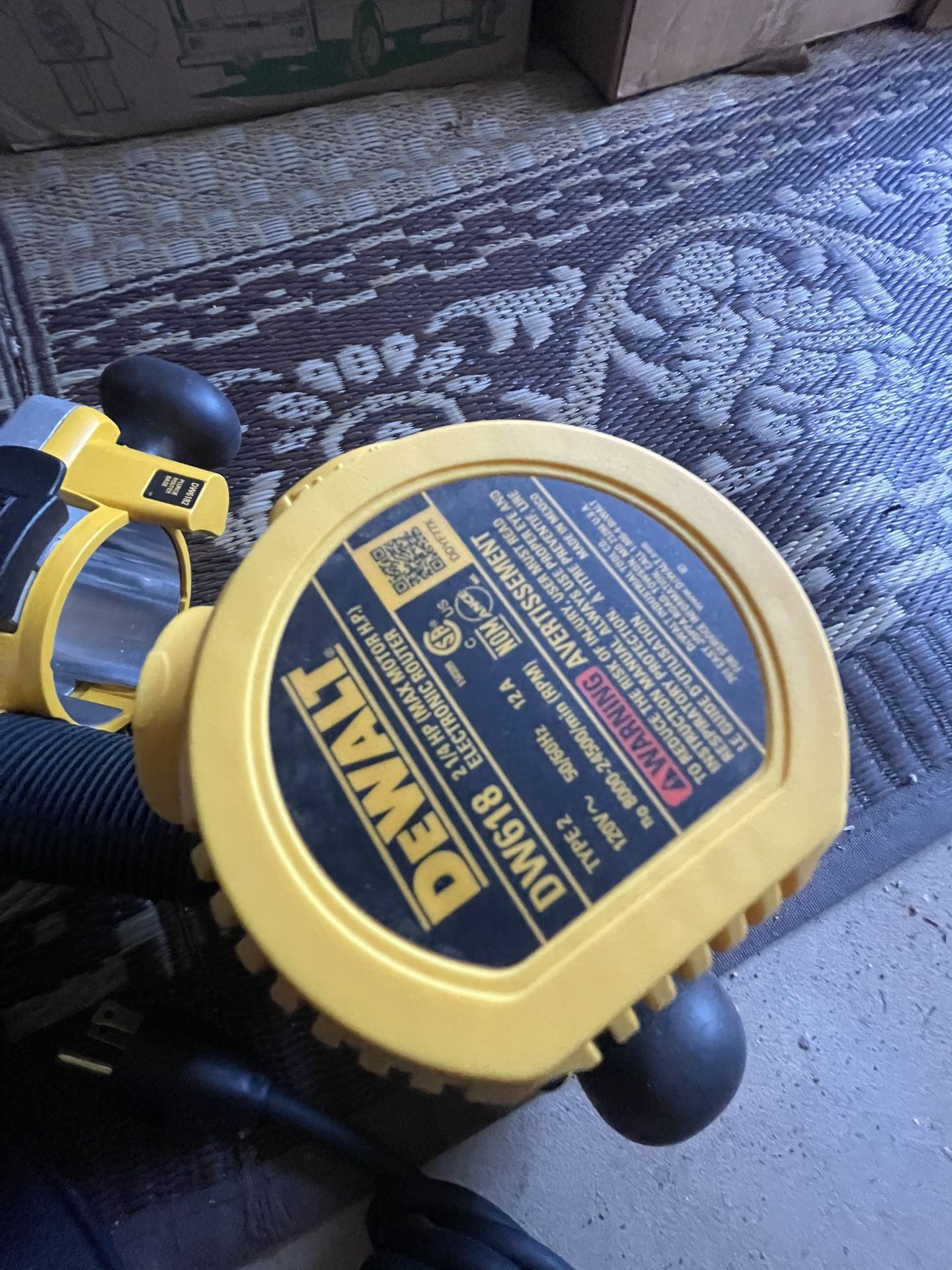 Dewalt DW 618 Plunge Router