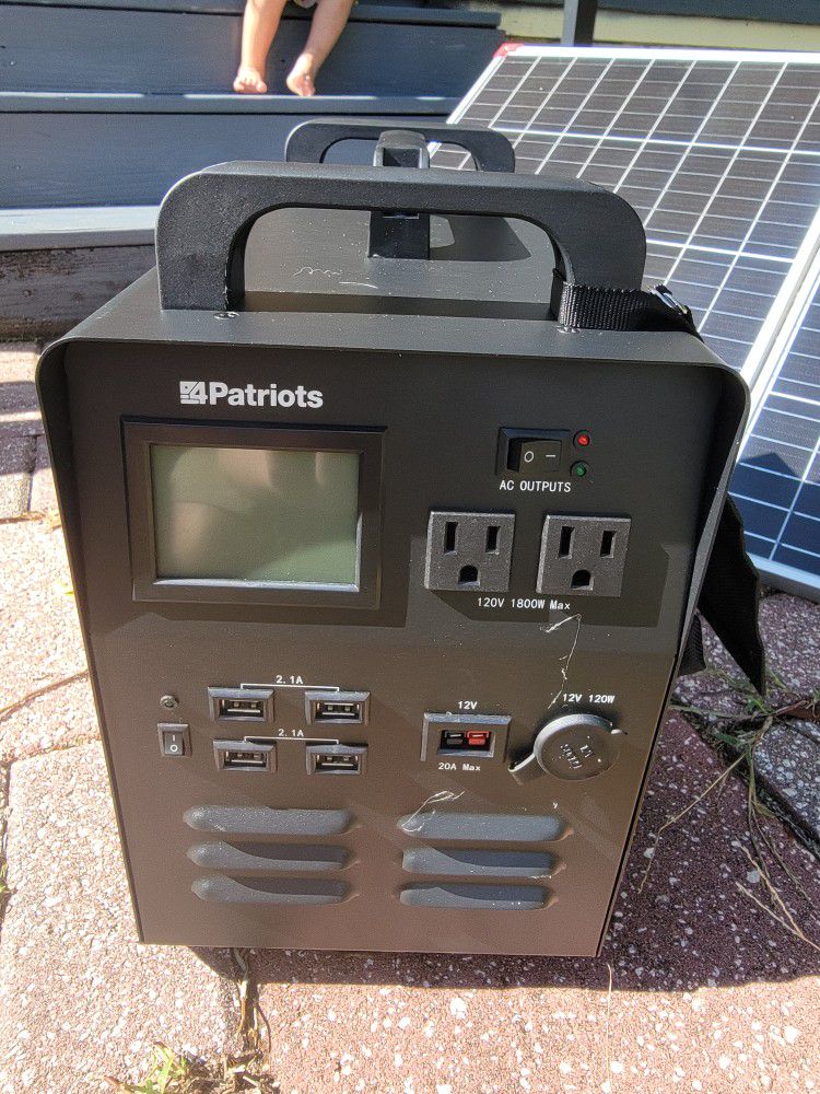 4 Patriots  Solar Generator