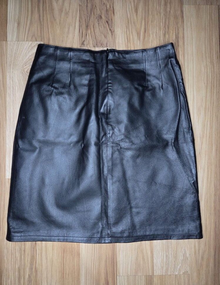 Clio Black Leather Knee-Length Pencil Skirt for Night Out Size 10