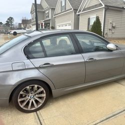 BMW 328i Grey 2011