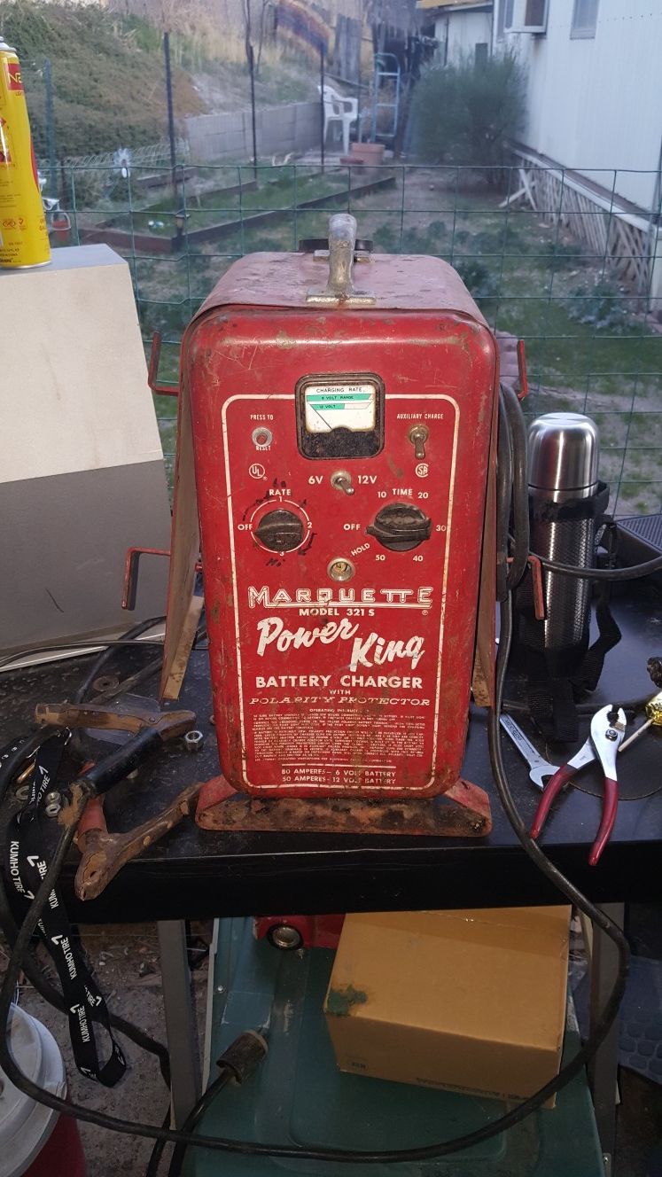 Marquette Power King Battery Charger