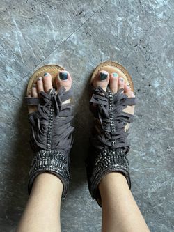 Not Rated Woman’s Sandals