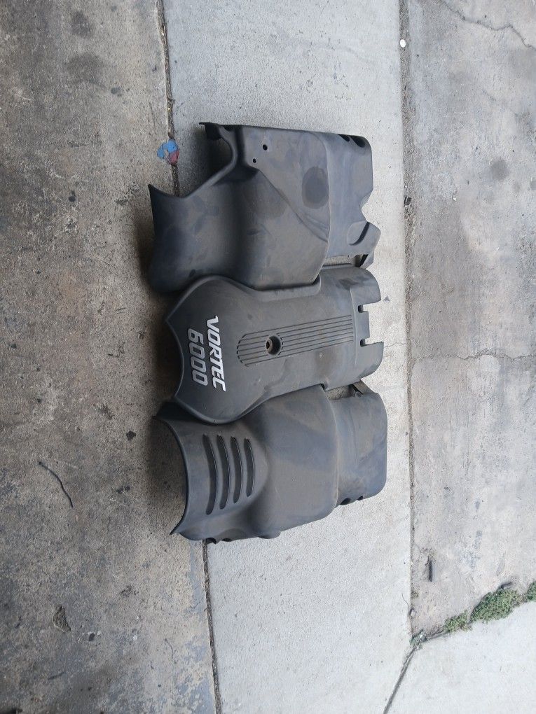 05 6.0 Engine Covers