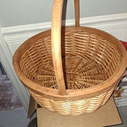 Large Wood Handle BASKET